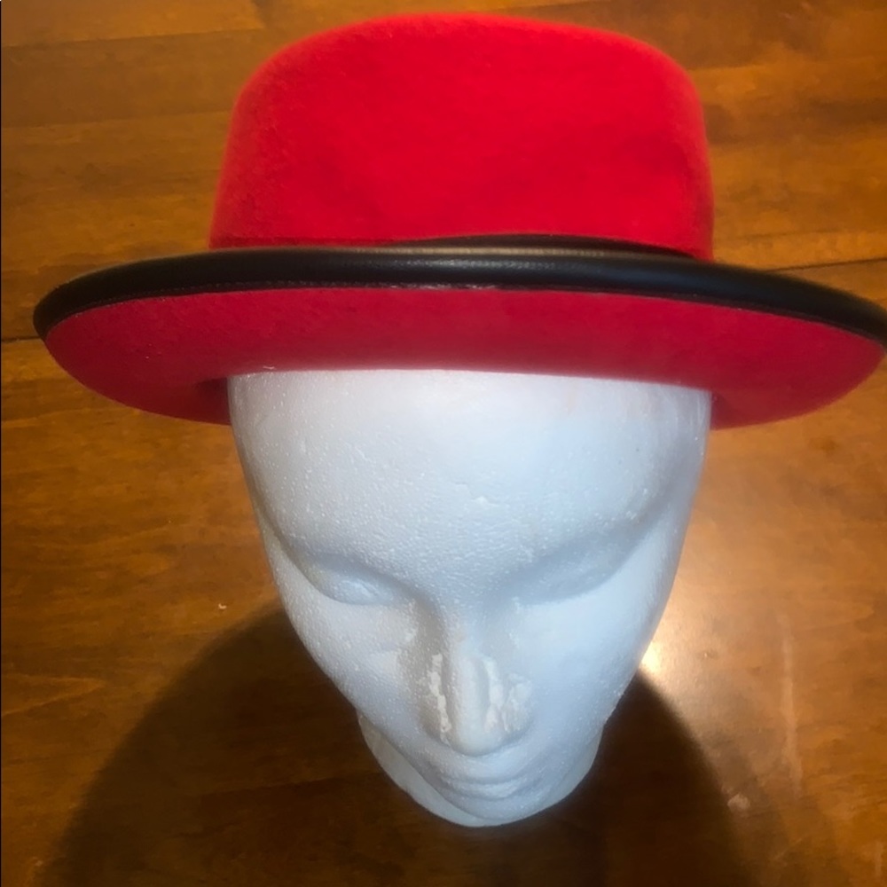 Women’s Church Derby Hat
